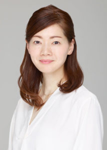 井上 香織