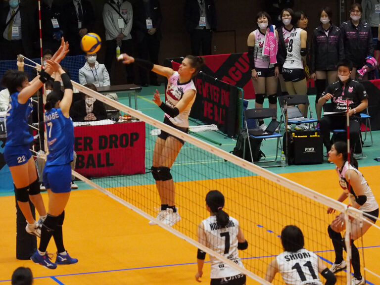 2021年3月20日(土) 島津アリーナ(京都) 　 ヴィクトリーナ姫路 vs トヨタ車体