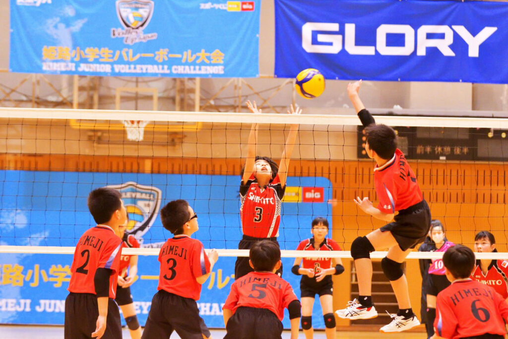 第4回グローリーカップ　 ヴィクトリーナ小学生バレーボール大会を開催しました