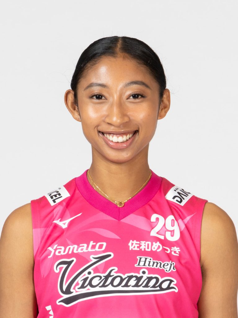 宮部 藍梨