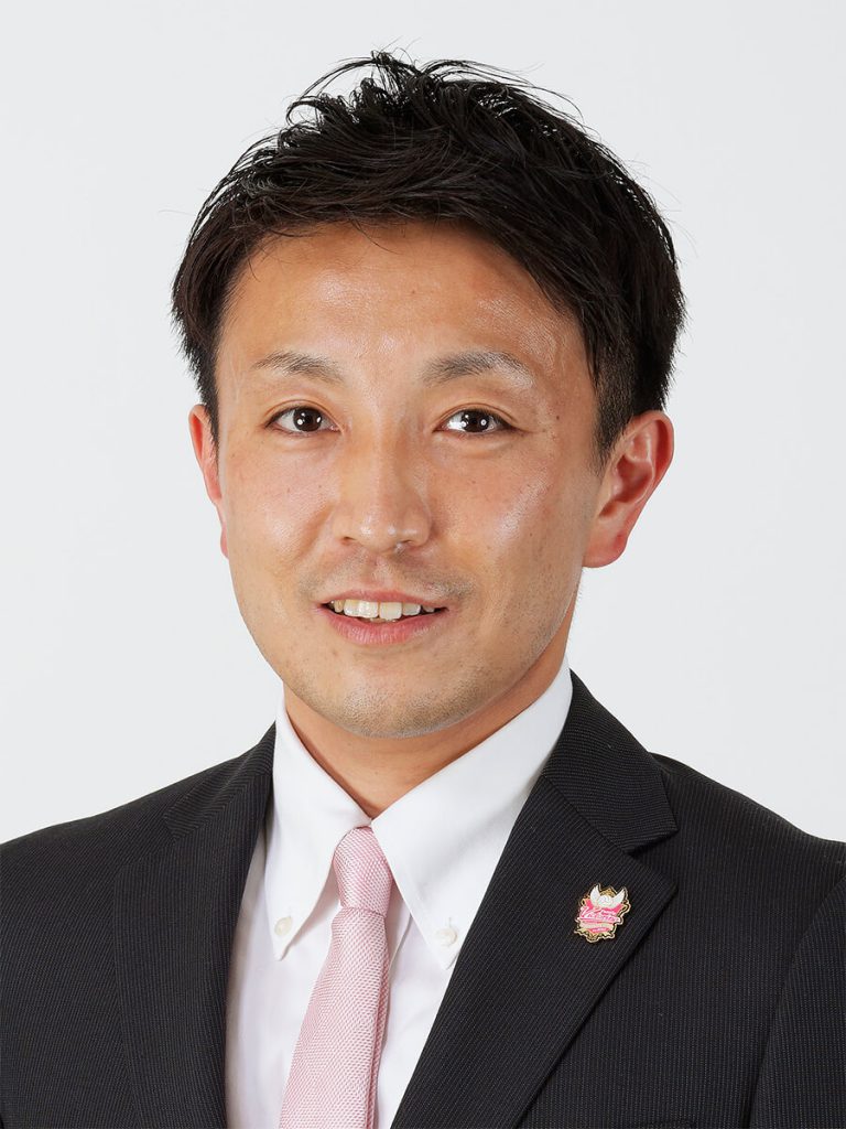 三上 晃右